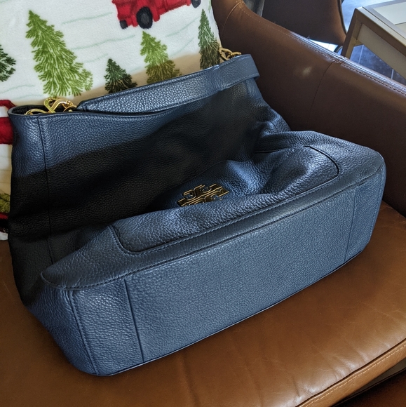 Tory Burch Slouchy Leather Tote (Large) - Picture 2 of 7